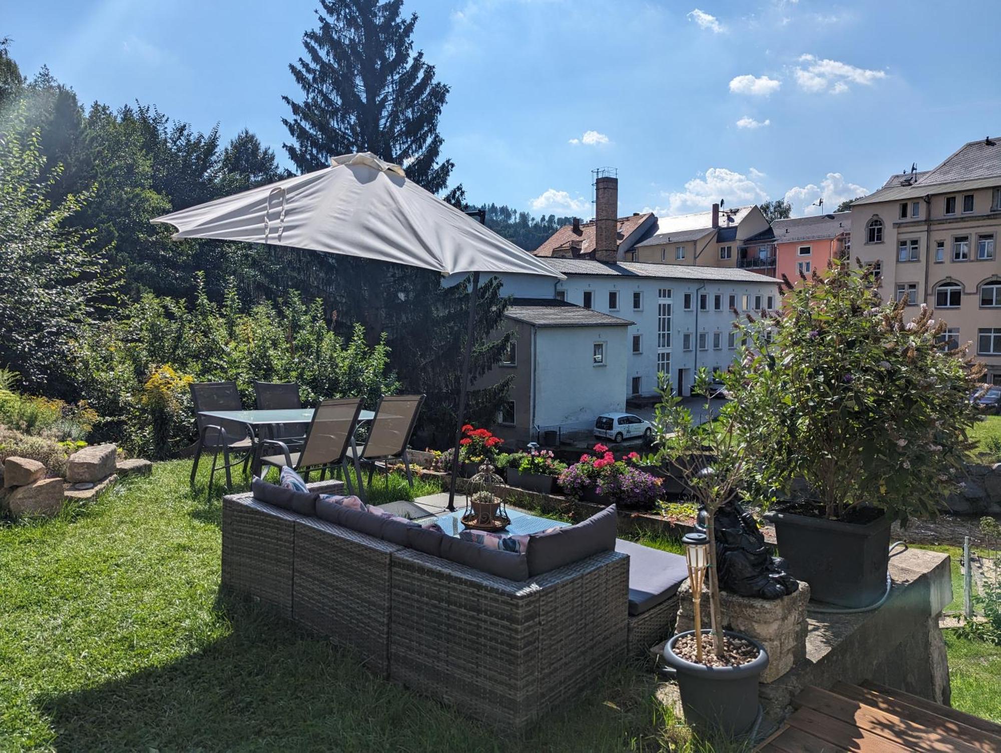 F3 Urlaubsmagie - Pool, Garten & Terrasse - 4P Sebnitz Zewnętrze zdjęcie